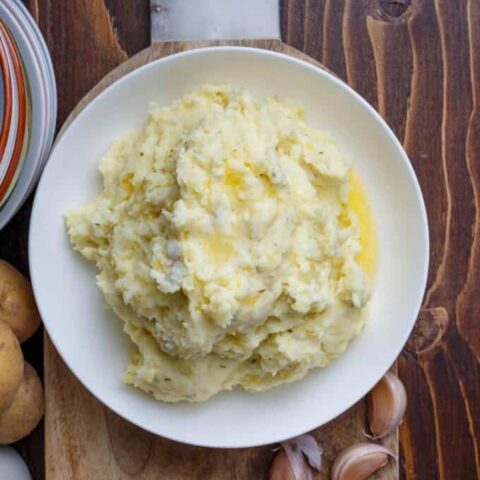Herb and Garlic Cream Cheese Mashed Potatoes
