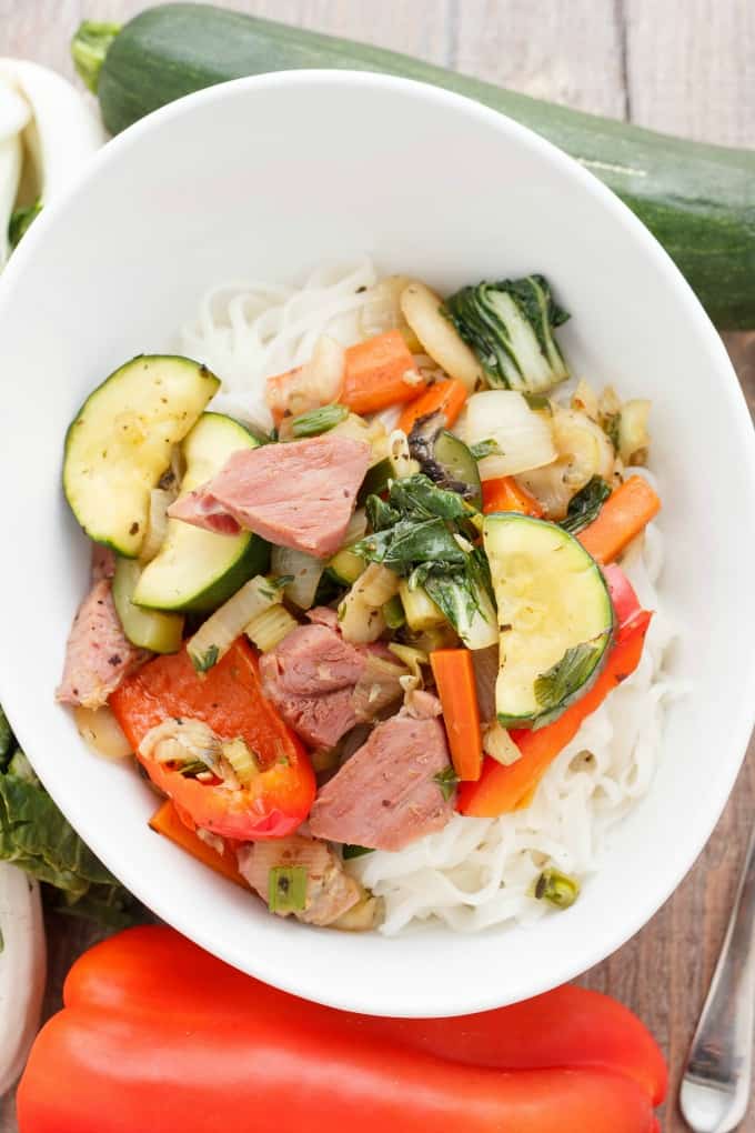 Leftover Ham Stir Fry with vegetable and ramen in white bowl #leftovers